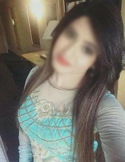 Divya 22 year female call girls in Daman