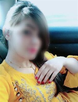 Vineeta 22 year female call girls in Daman